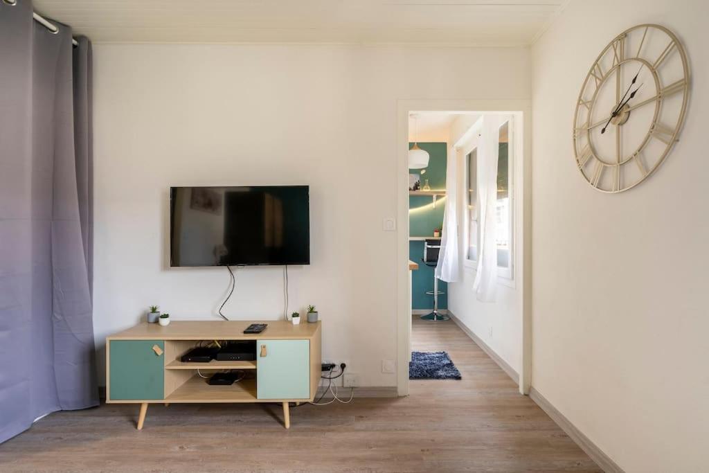 Studio Cosy Proche Du Centre + Parking Gratuit クリューズ エクステリア 写真